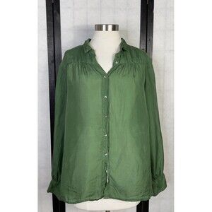 Velvet By Graham & Spencer Silk Button Down Shirt. Size: S